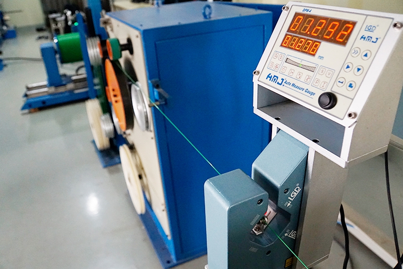 Extrusion control equipment